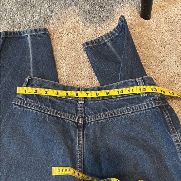 Calvin Klein Vintage Women’s Jeans Dark Wash 27x27 Cute V Waist, 1993 Mom Jeans - Picture 8 of 10